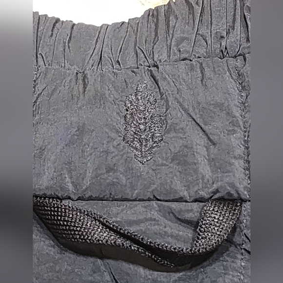 FP MOVEMENT "Piper" Reflective Quilted Packable Vest - Black - XS - Picture 8 of 13